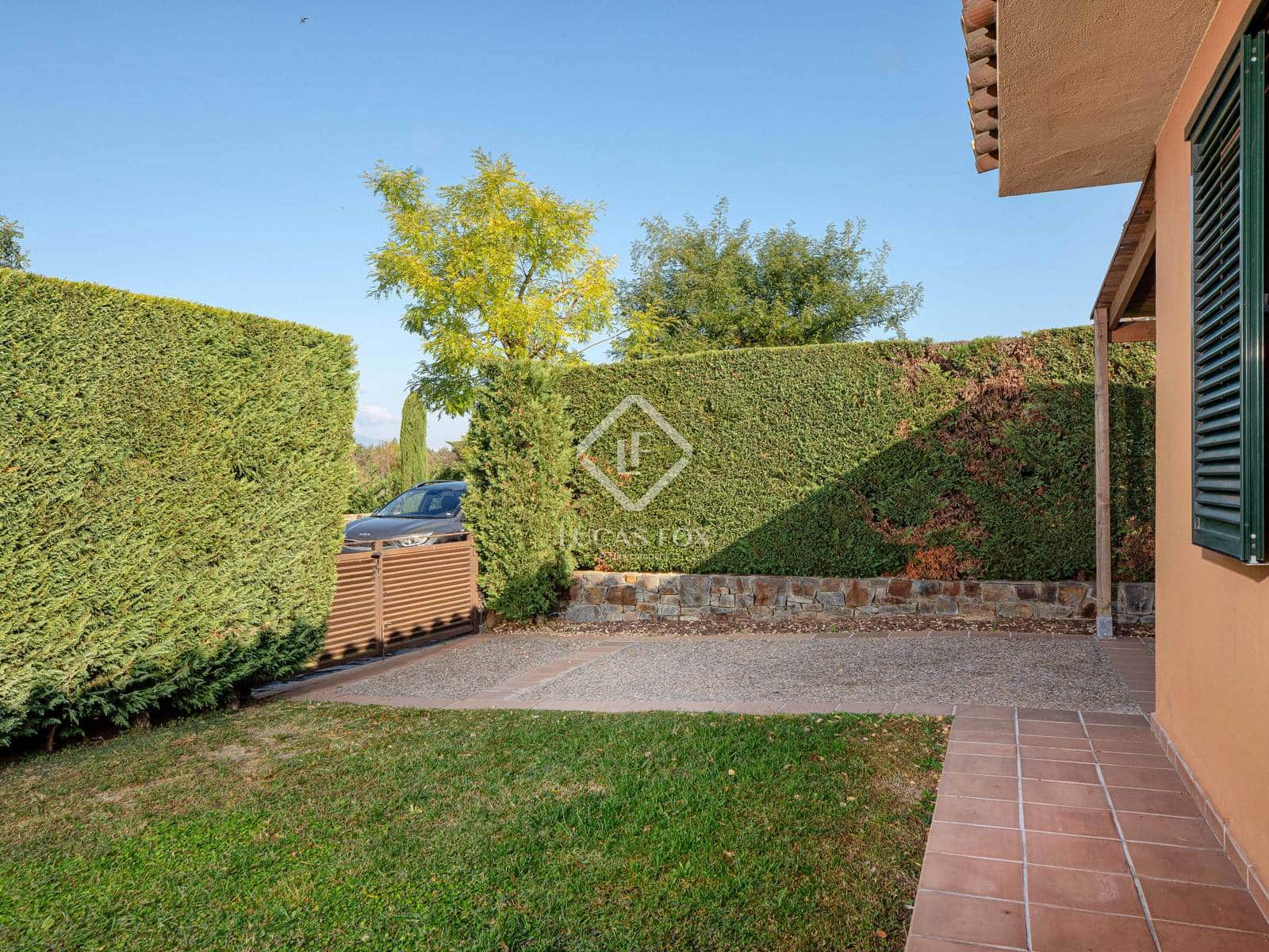 4 slaapkamer Villa te koop in Navata met zwembad - € 540.000 (Ref: 9349992)