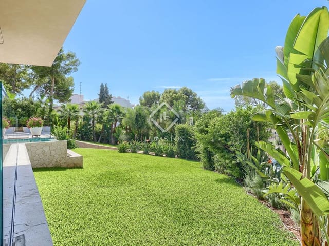 7 slaapkamer Villa te koop in Portals Nous, Calvià met garage - € 16.900.000 (Ref: 9349993)