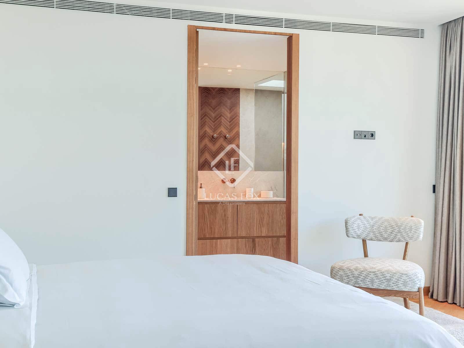 7 slaapkamer Villa te koop in Portals Nous met garage - € 16.900.000 (Ref: 9349993)