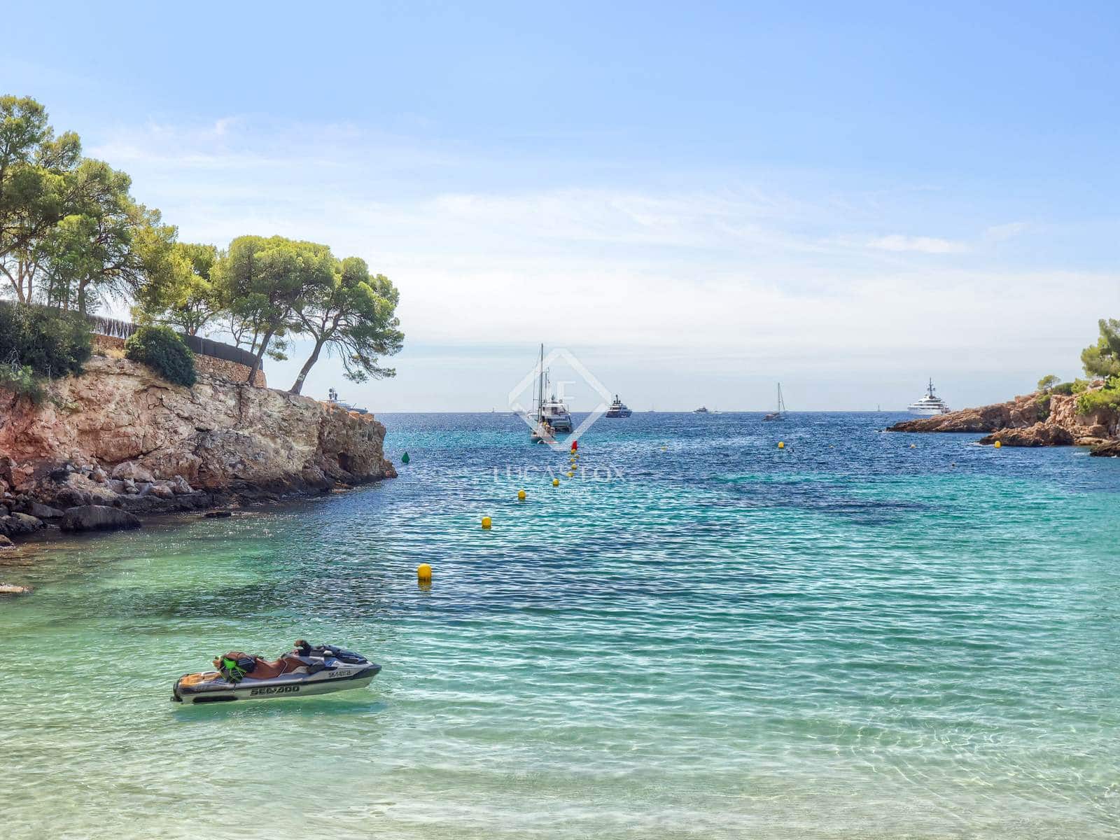 7 slaapkamer Villa te koop in Portals Nous met garage - € 16.900.000 (Ref: 9349993)