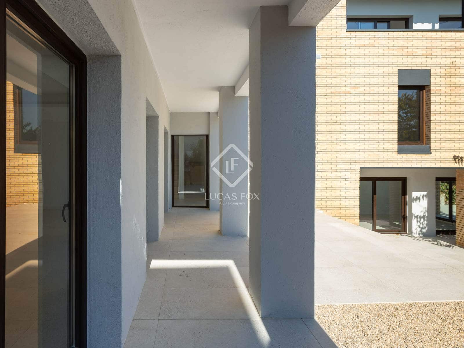 4 bedroom Villa for sale in Arenys de Mar with pool - € 1,150,000 (Ref: 9352104)