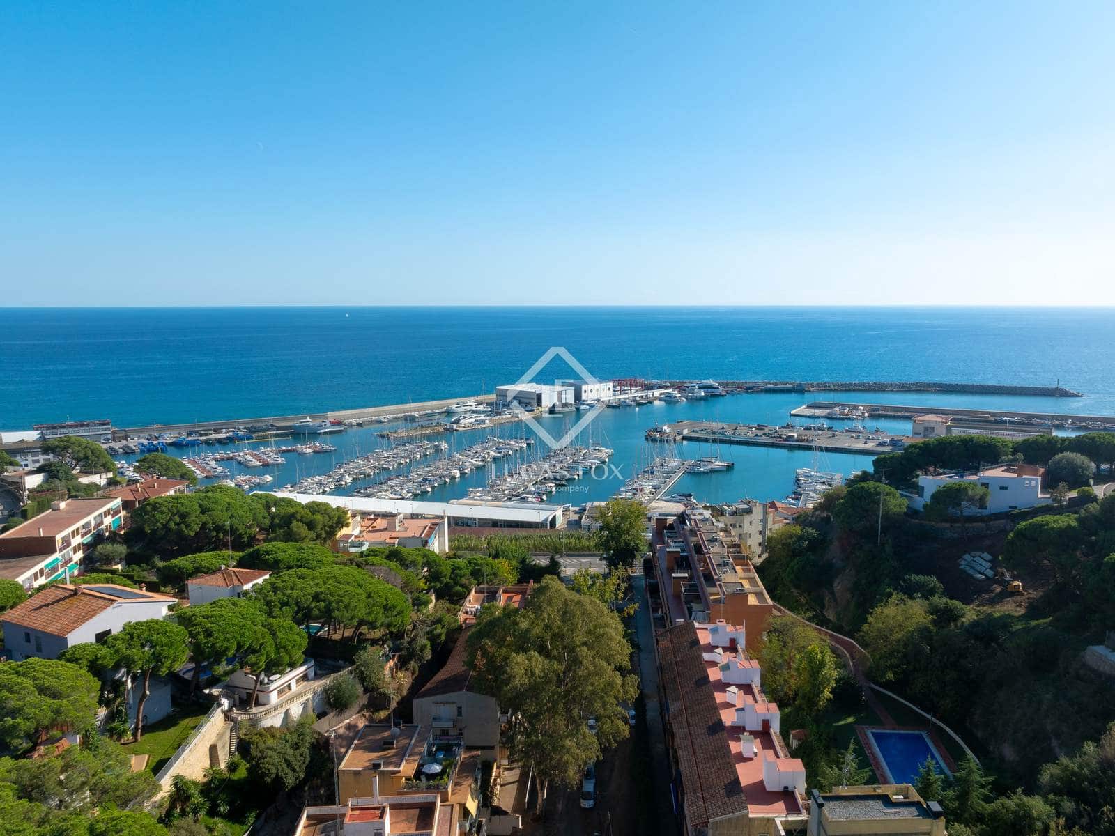 4 bedroom Villa for sale in Arenys de Mar with pool - € 1,150,000 (Ref: 9352104)