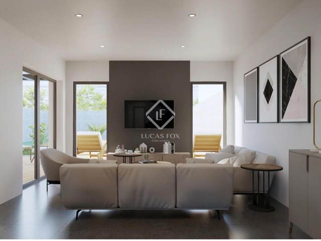 4 bedroom Villa for sale in Madrid city with pool garage - € 589,000 (Ref: 9352105)