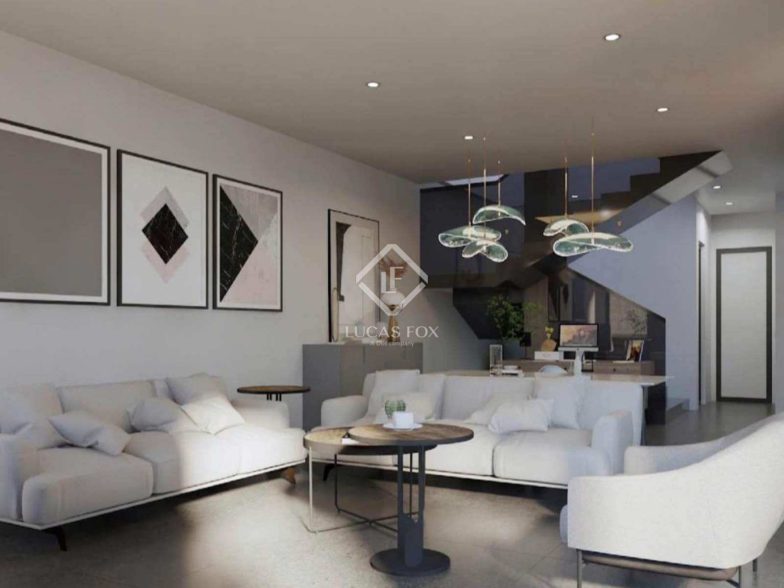 4 bedroom Villa for sale in Madrid city with pool garage - € 589,000 (Ref: 9352105)