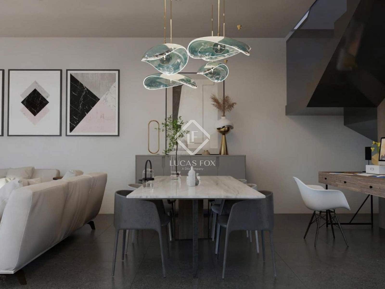 4 bedroom Villa for sale in Madrid city with pool garage - € 589,000 (Ref: 9352105)