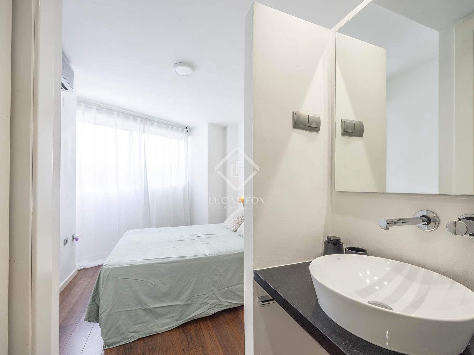 Appartement de 2 chambres à louer à Valence ville avec garage - 2 200 € (Ref: 9352106)