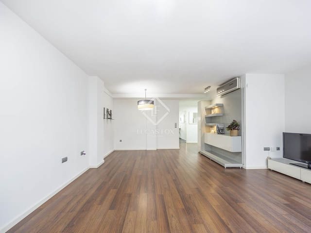 Appartement de 2 chambres à louer à Valence ville avec garage - 2 200 € (Ref: 9352106)