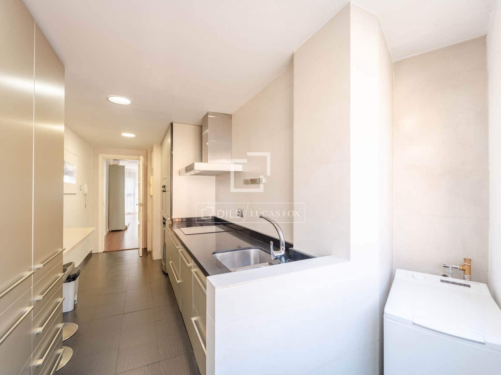 2 sypialnia Apartament do wynajęcia w Miasto Walencja z garażem - 2 000 € (Ref: 9352106)