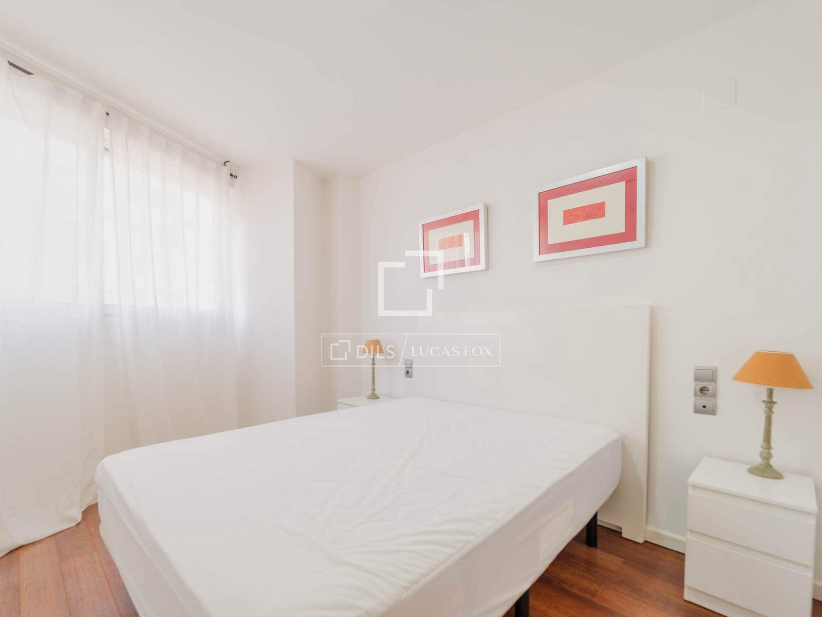 2 sypialnia Apartament do wynajęcia w Miasto Walencja z garażem - 2 000 € (Ref: 9352106)