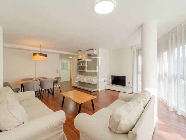 2 sovrum Lägenhet att hyra i Valencia stad med garage - 2 000 € (Ref: 9352106)