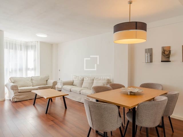 2 sovrum Lägenhet att hyra i Valencia stad med garage - 2 000 € (Ref: 9352106)