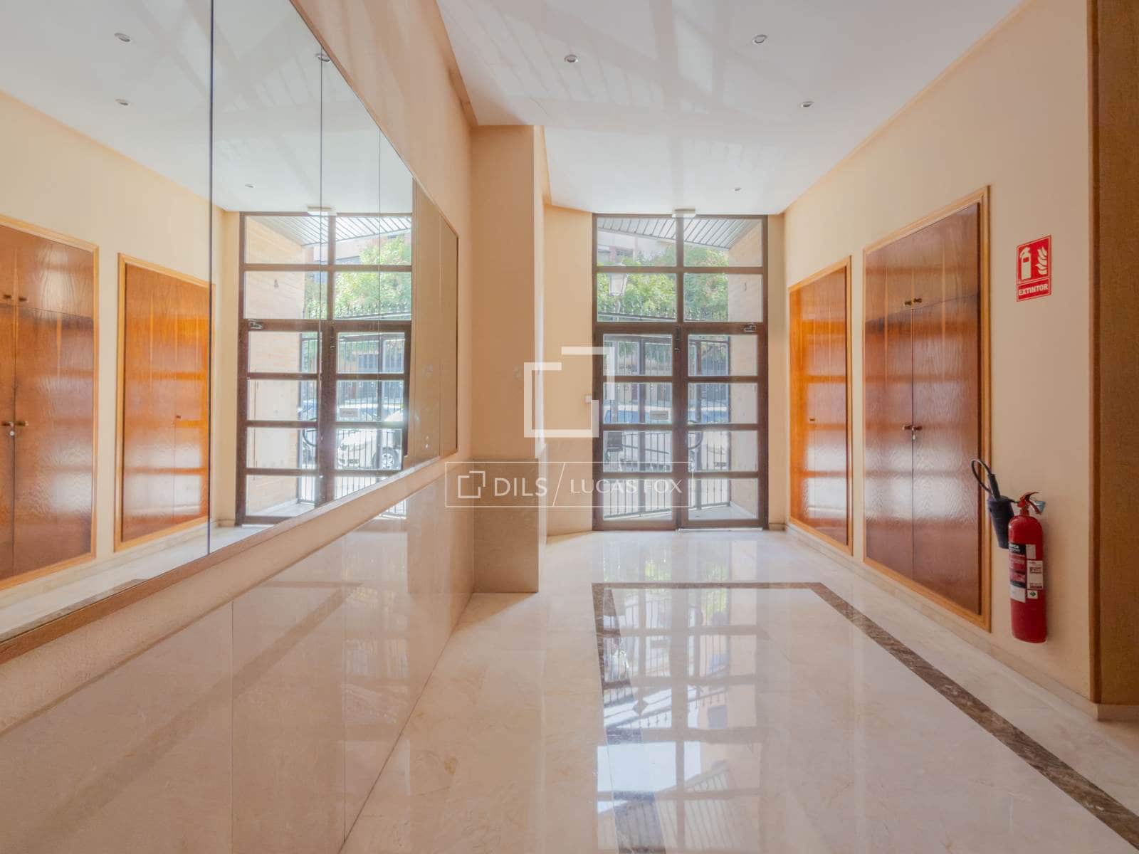 2 sypialnia Apartament do wynajęcia w Miasto Walencja z garażem - 2 000 € (Ref: 9352106)