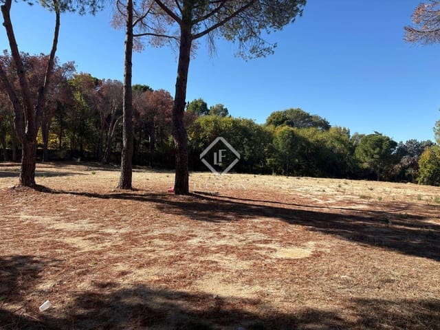 Działka budowlana na sprzedaż w Alcobendas - 6 500 000 € (Ref: 9352801)