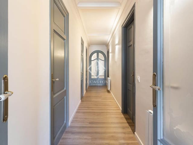 4 Zimmer Apartment zu verkaufen in Barcelona Stadt - 995.000 € (Ref: 9353820)