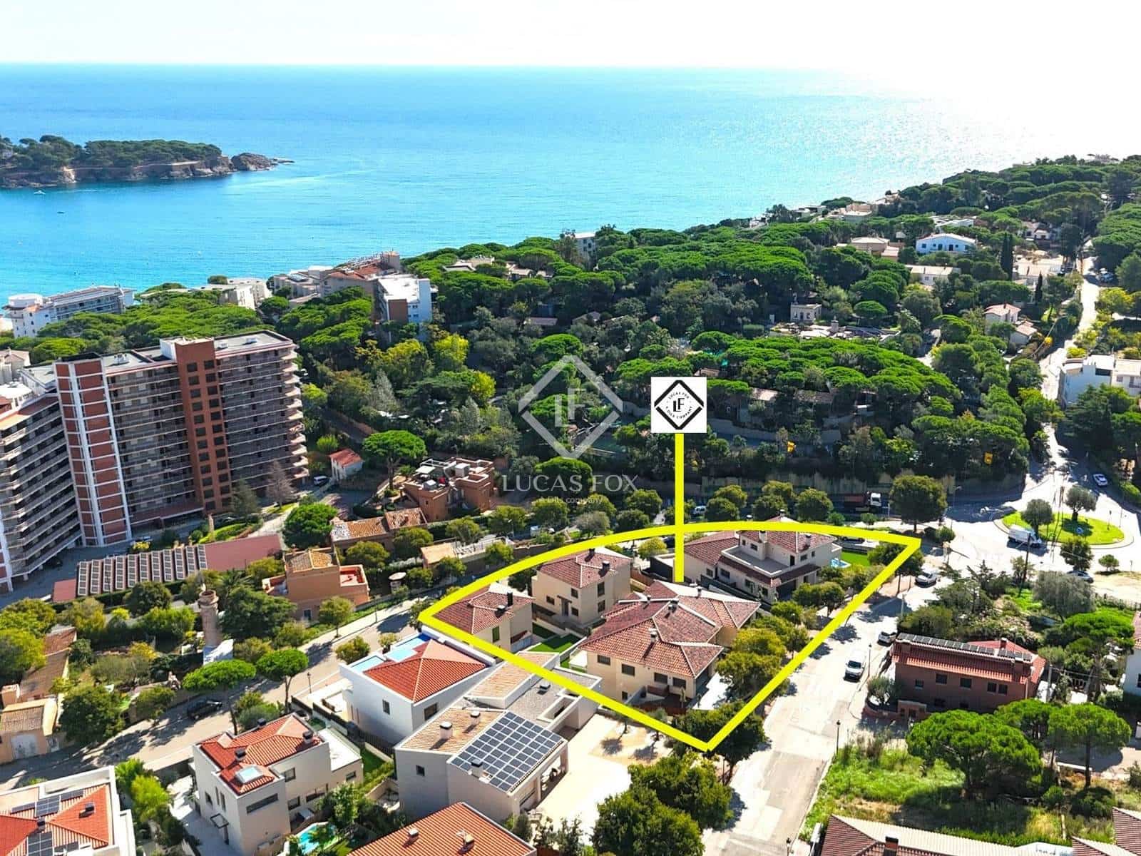 4 slaapkamer Villa te koop in Sant Feliu de Guixols met zwembad garage - € 1.600.000 (Ref: 9353821)