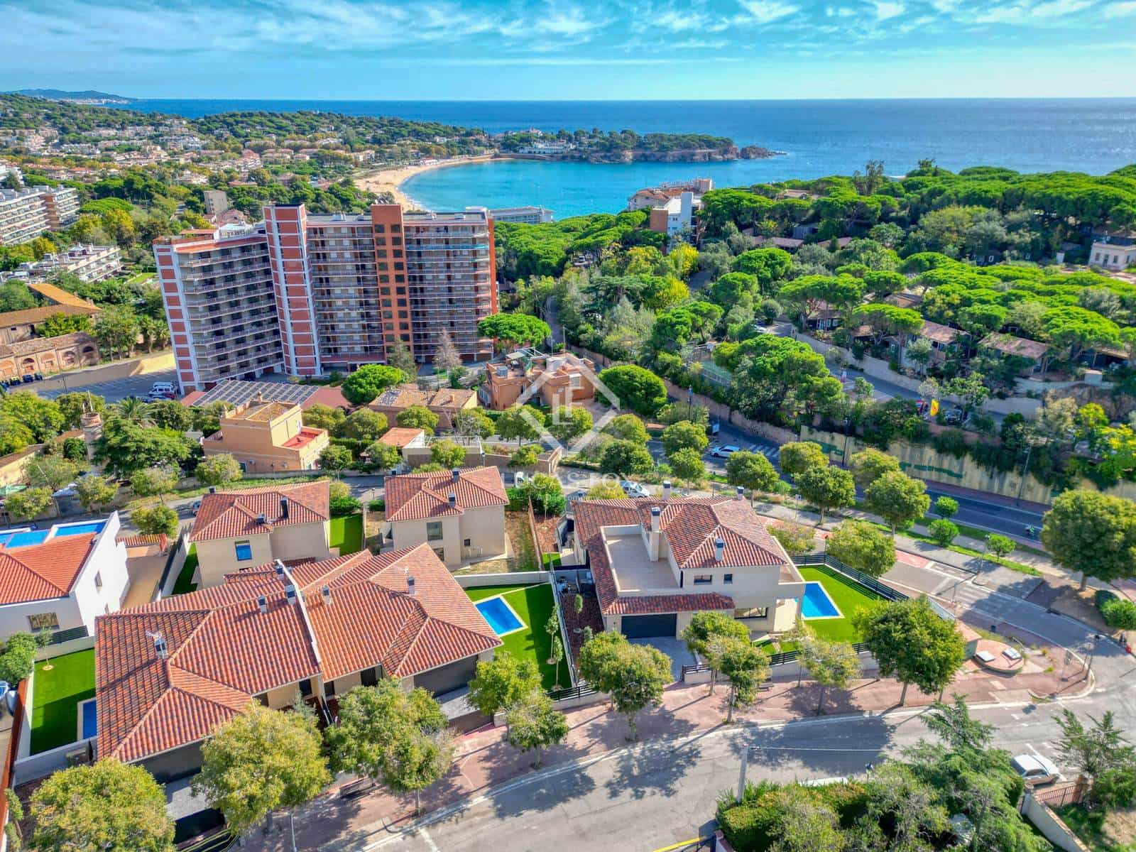 4 slaapkamer Villa te koop in Sant Feliu de Guixols met zwembad garage - € 1.600.000 (Ref: 9353821)