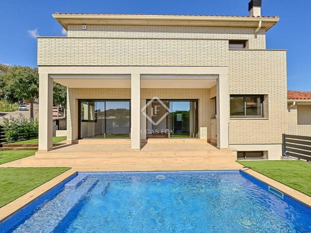 4 soverom Villa til salgs i Sant Feliu de Guíxols med svømmebasseng garasje - € 1 600 000 (Ref: 9353821)
