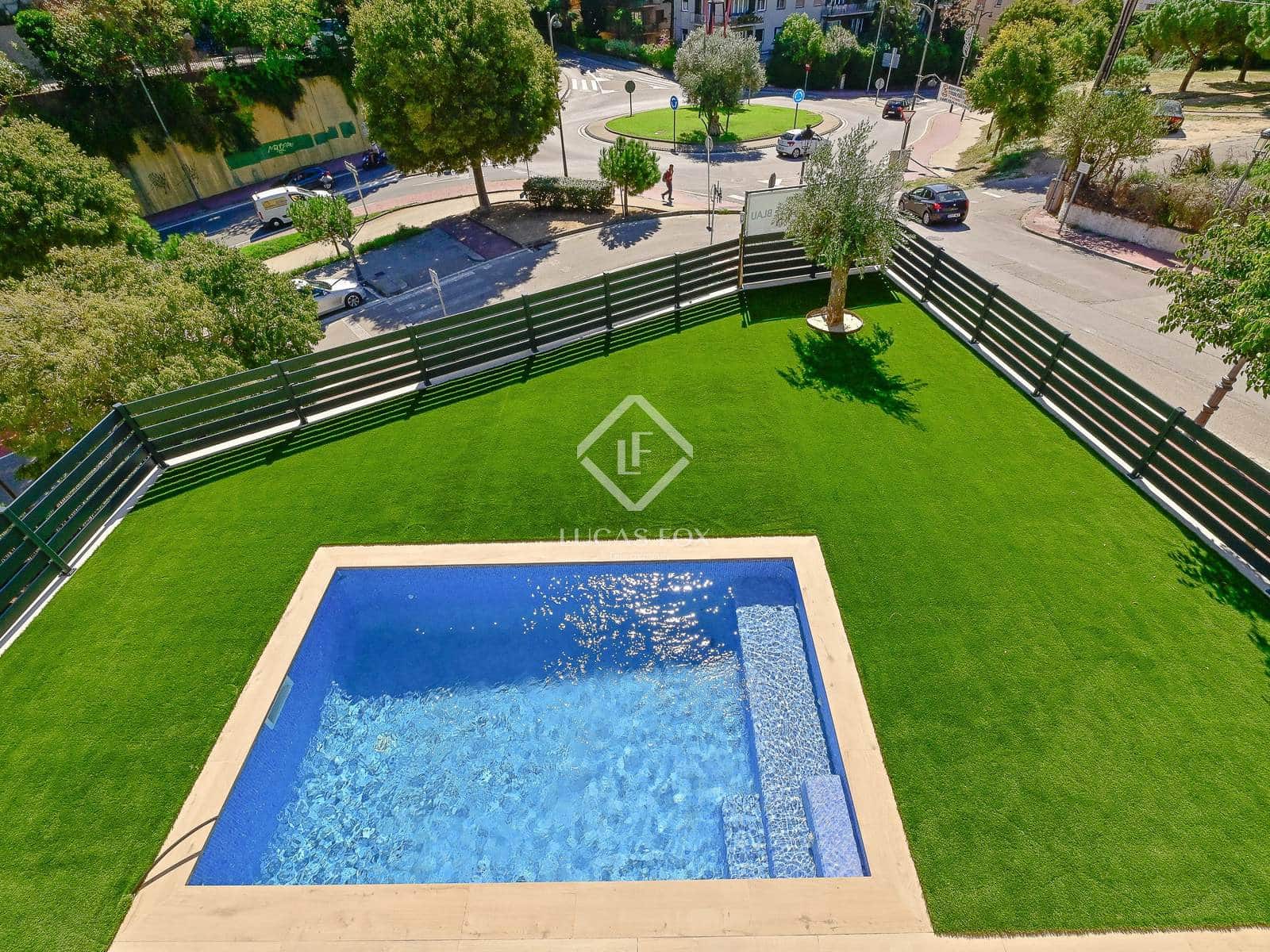 4 slaapkamer Villa te koop in Sant Feliu de Guixols met zwembad garage - € 1.600.000 (Ref: 9353821)