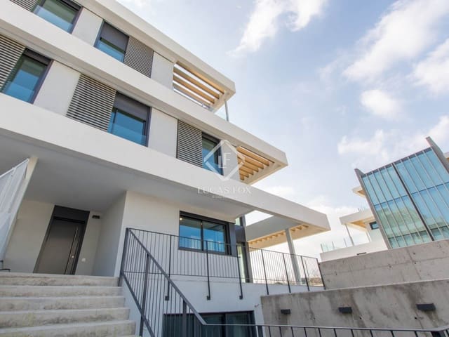 4 sovrum Villa att hyra i Valdemarín, Madrid stad med pool garage - 5 000 € (Ref: 9353926)