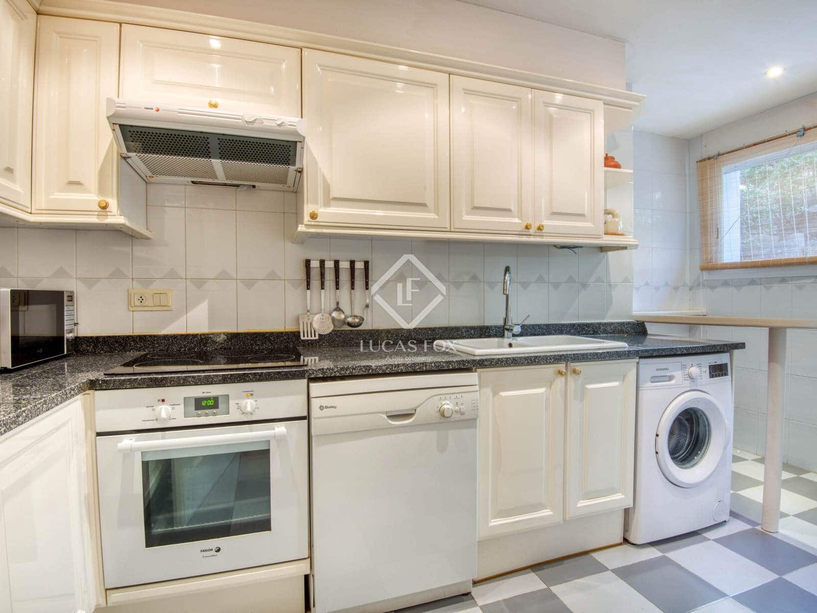 2 sovrum Lägenhet till salu i Platja d'Aro med pool garage - 590 000 € (Ref: 9353930)