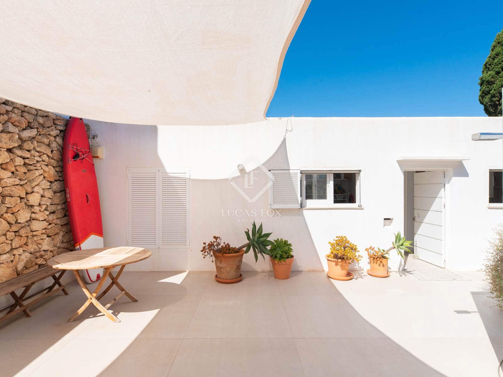 4 sovrum Villa till salu i Roca Llisa med pool garage - 1 890 000 € (Ref: 9354102)