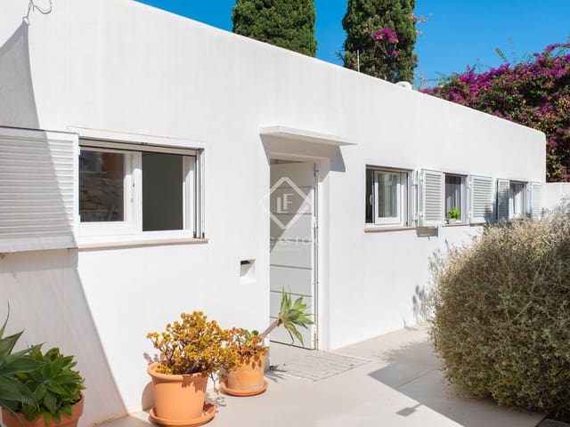 4 sypialnia Willa na sprzedaż w Roca Llisa, Santa Eulalia / Santa Eularia z basenem garażem - 1 890 000 € (Ref: 9354102)