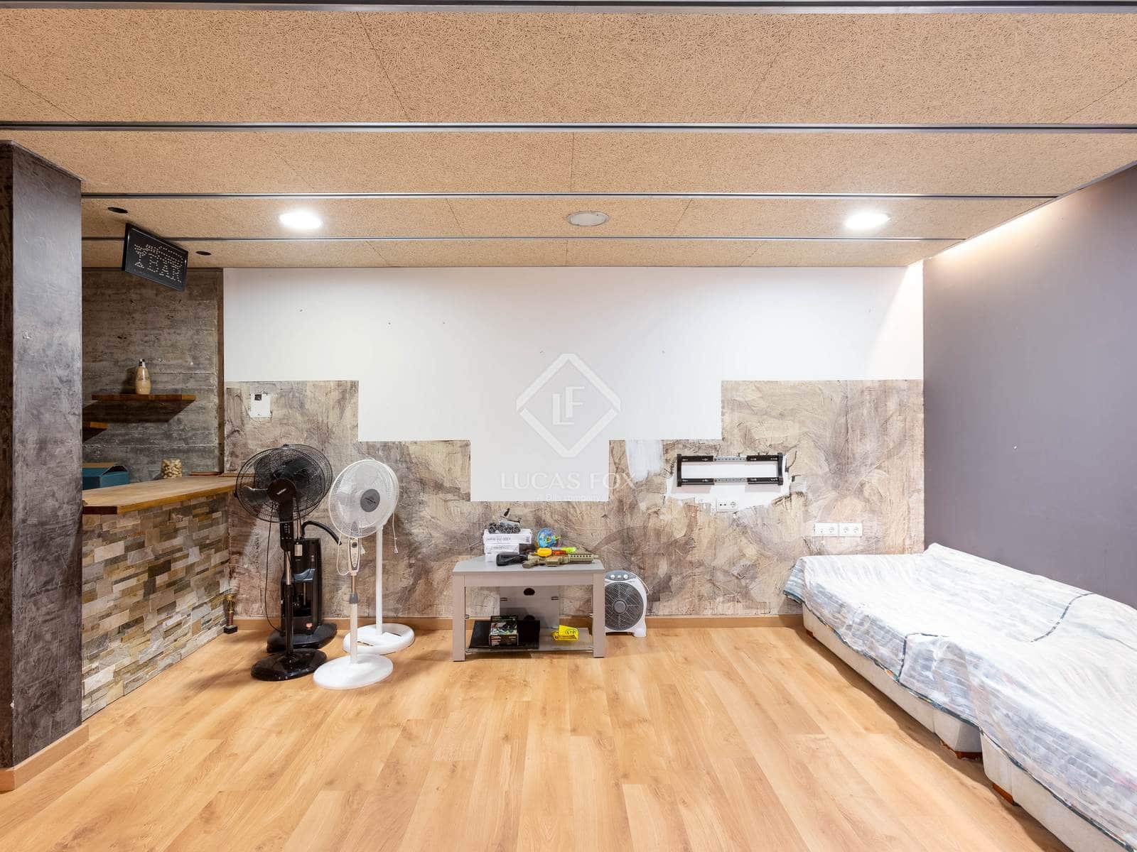 5 soveværelse Villa til salg i Vallromanes med swimmingpool garage - € 649.000 (Ref: 9354103)