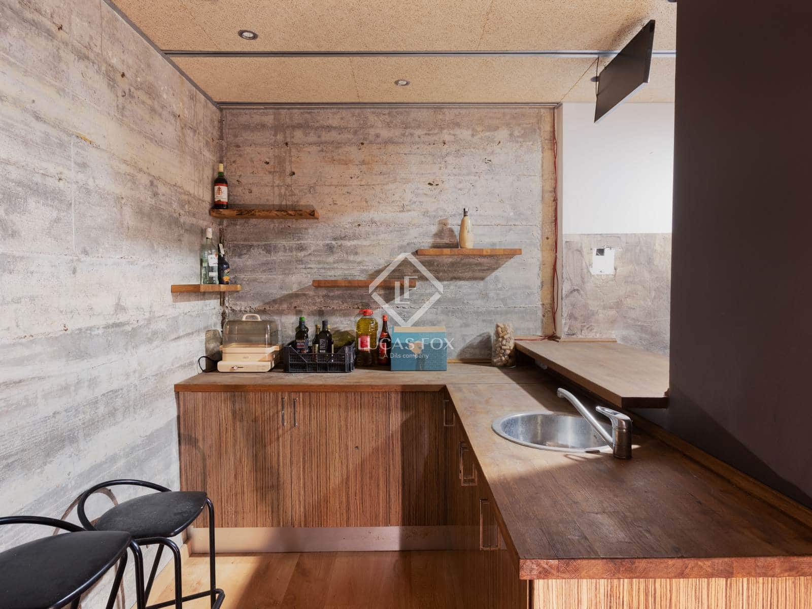 5 soveværelse Villa til salg i Vallromanes med swimmingpool garage - € 649.000 (Ref: 9354103)