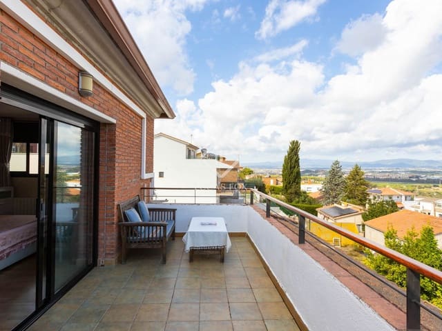 5 soveværelse Villa til salg i Vallromanes med swimmingpool garage - € 649.000 (Ref: 9354103)