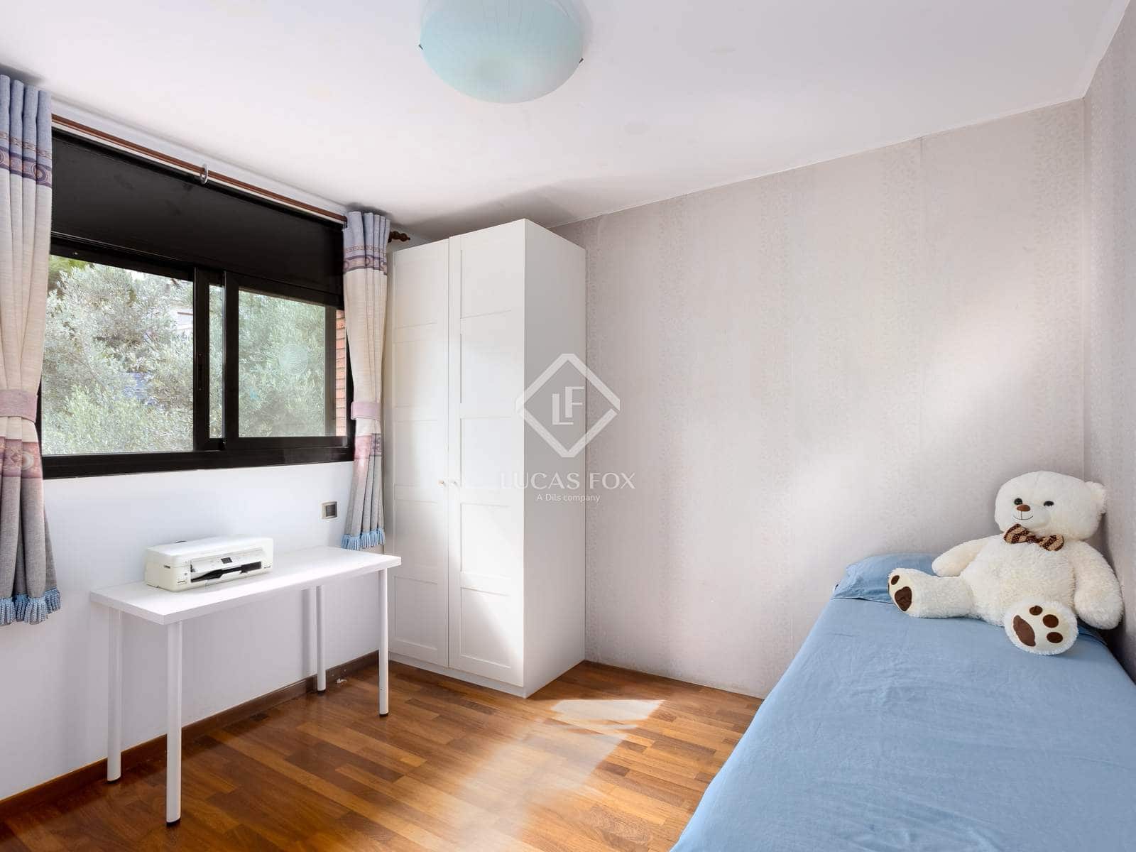 5 soveværelse Villa til salg i Vallromanes med swimmingpool garage - € 649.000 (Ref: 9354103)