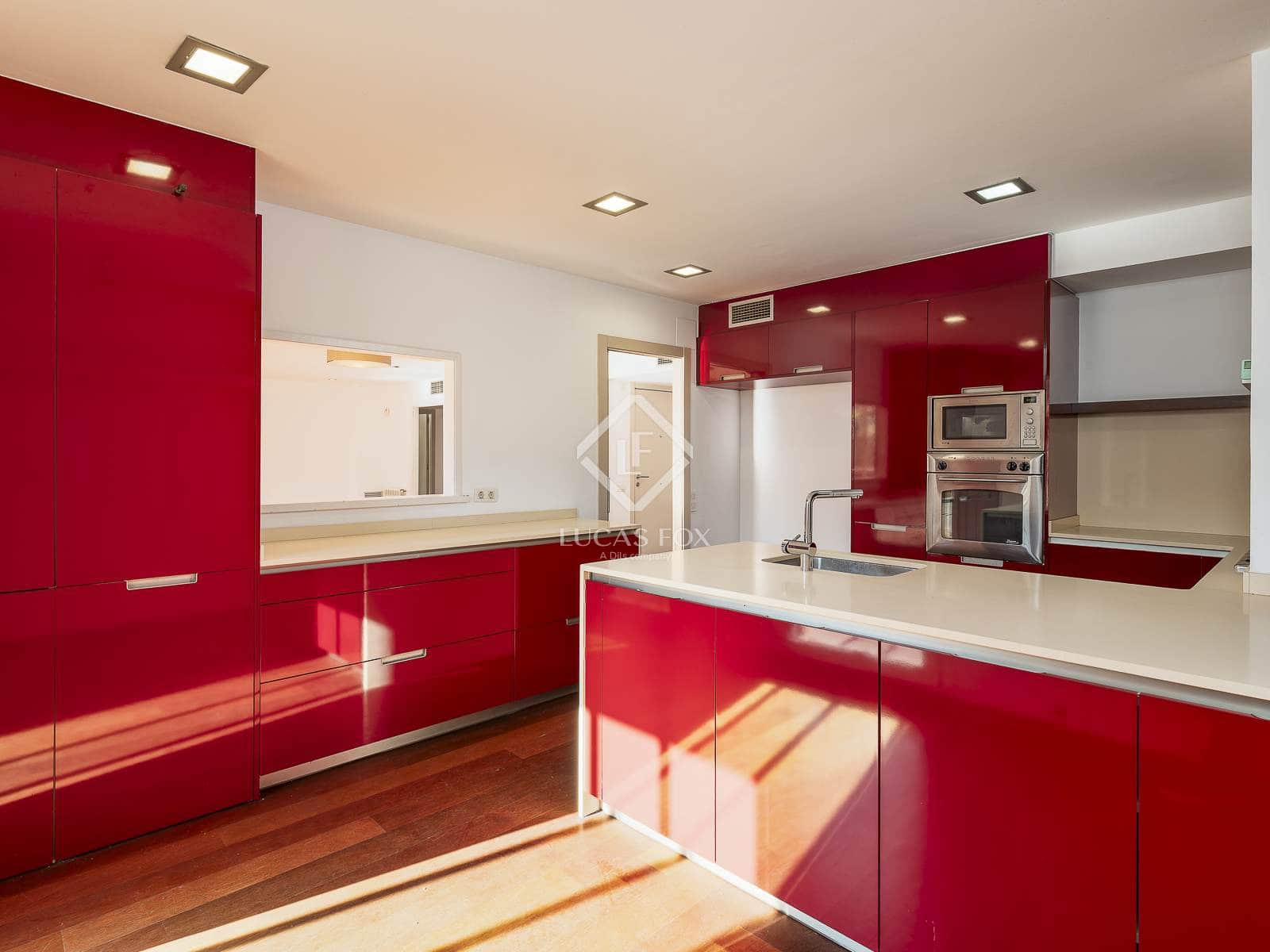 4 soveværelse Lejlighed til salg i Barcelona by med swimmingpool garage - € 2.000.000 (Ref: 9354209)