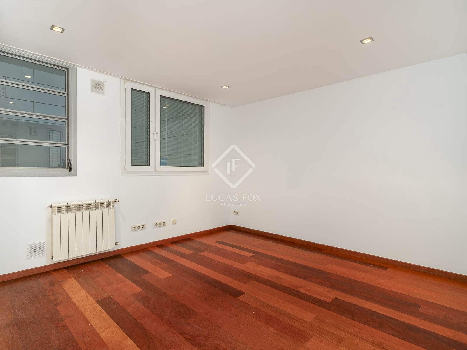 4 soveværelse Lejlighed til salg i Barcelona by med swimmingpool garage - € 2.000.000 (Ref: 9354209)