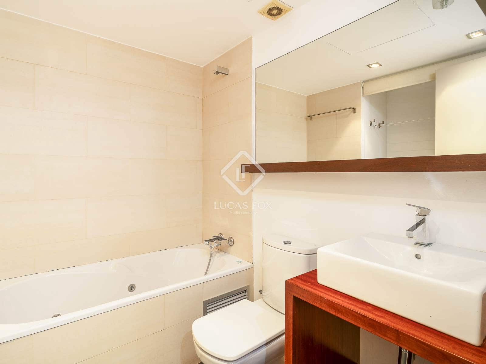 4 soveværelse Lejlighed til salg i Barcelona by med swimmingpool garage - € 2.000.000 (Ref: 9354209)