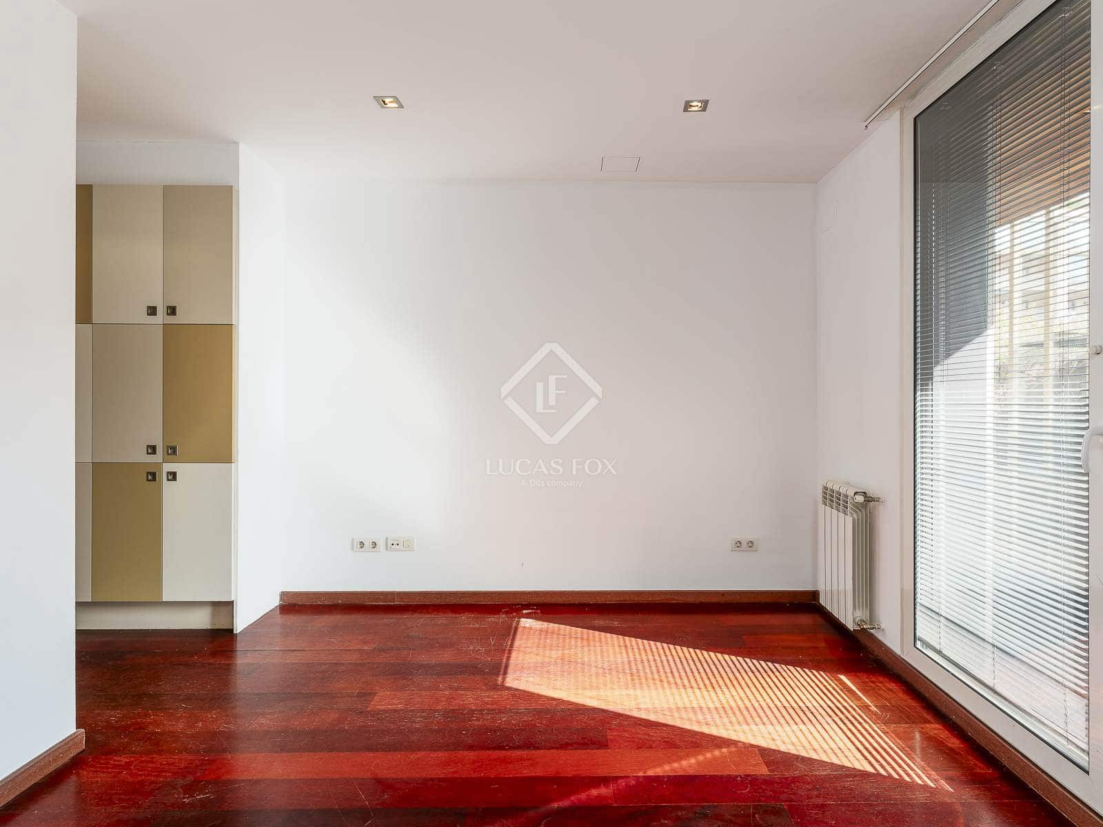 4 soveværelse Lejlighed til salg i Barcelona by med swimmingpool garage - € 2.000.000 (Ref: 9354209)