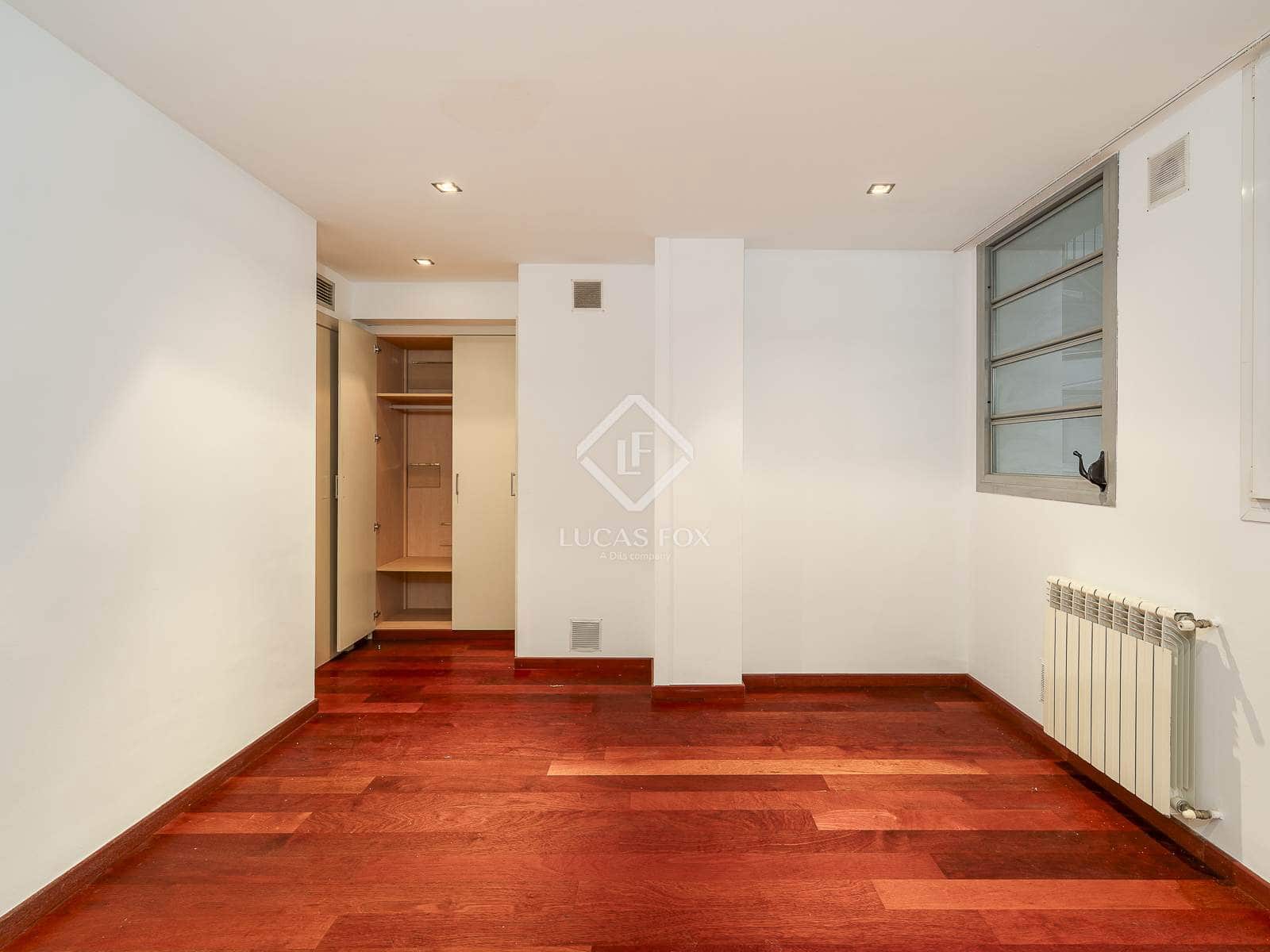 4 soveværelse Lejlighed til salg i Barcelona by med swimmingpool garage - € 2.000.000 (Ref: 9354209)