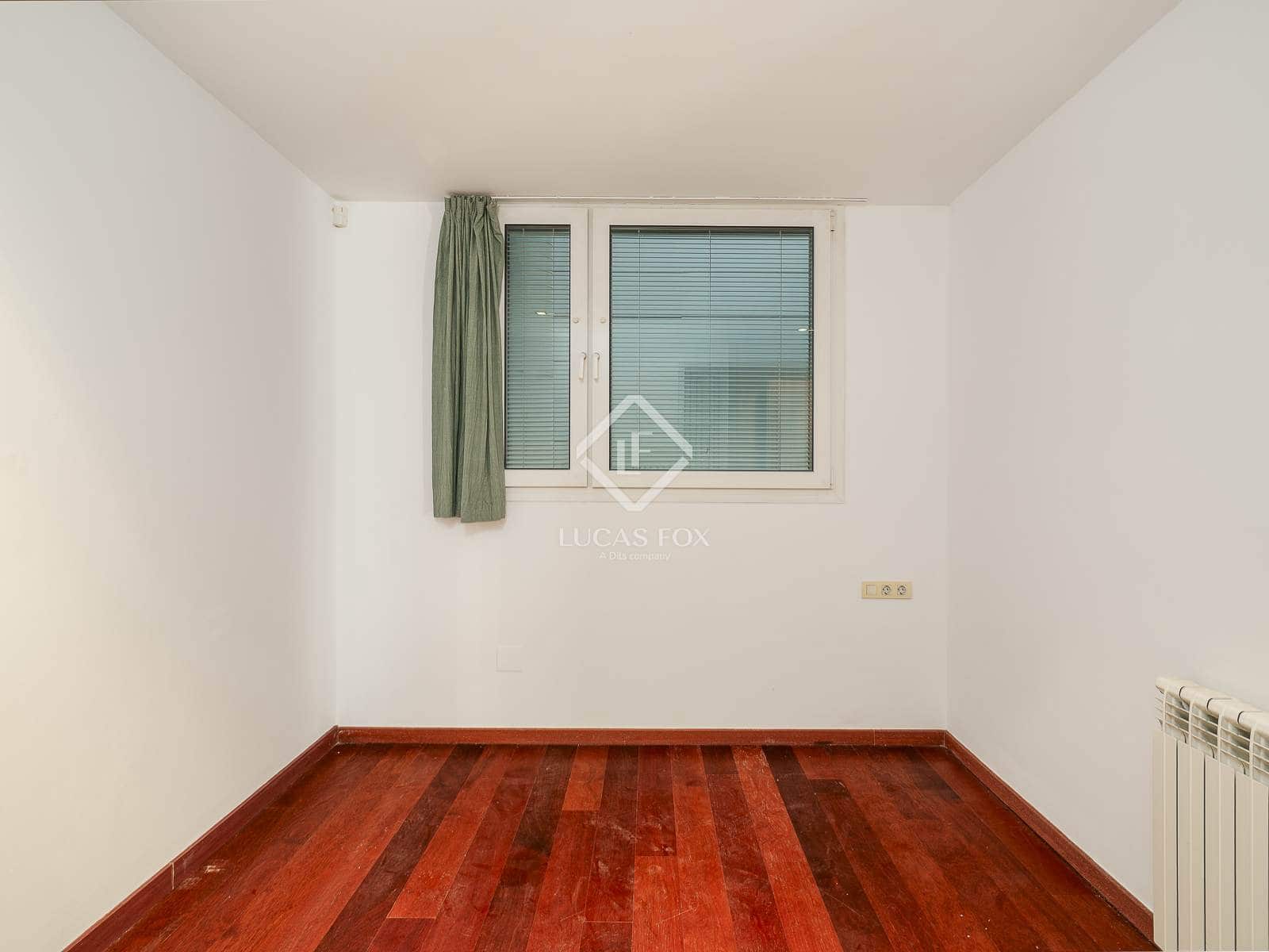 4 soveværelse Lejlighed til salg i Barcelona by med swimmingpool garage - € 2.000.000 (Ref: 9354209)