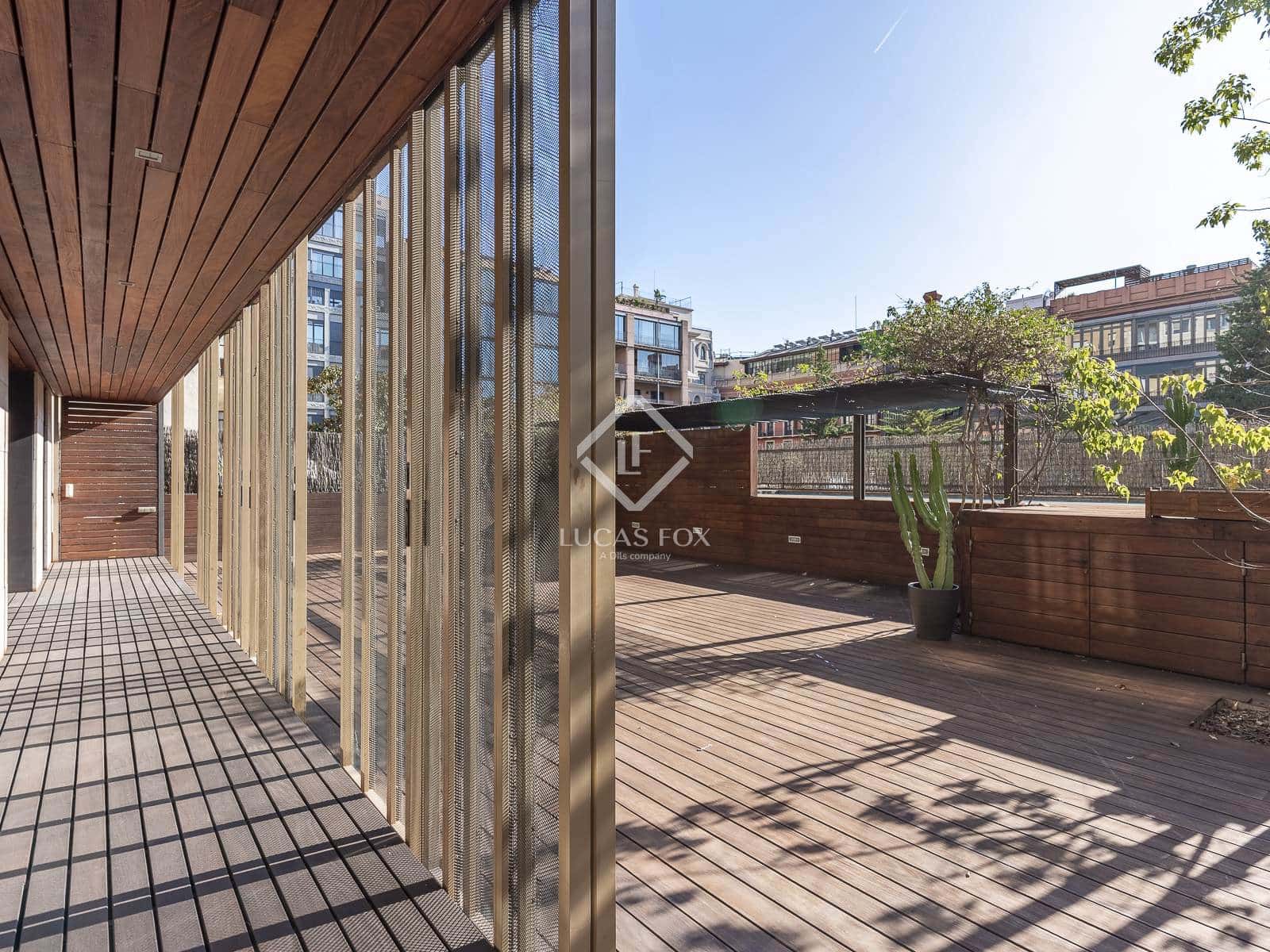 4 soveværelse Lejlighed til salg i Barcelona by med swimmingpool garage - € 2.000.000 (Ref: 9354209)