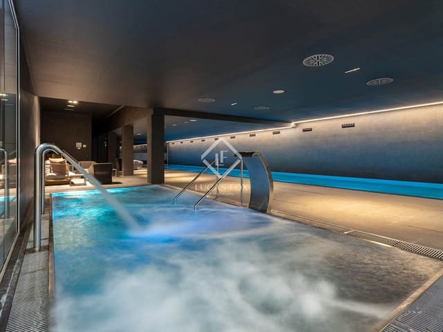 2 slaapkamer Appartement te koop in Barcelona stad met zwembad garage - € 2.490.000 (Ref: 9354210)