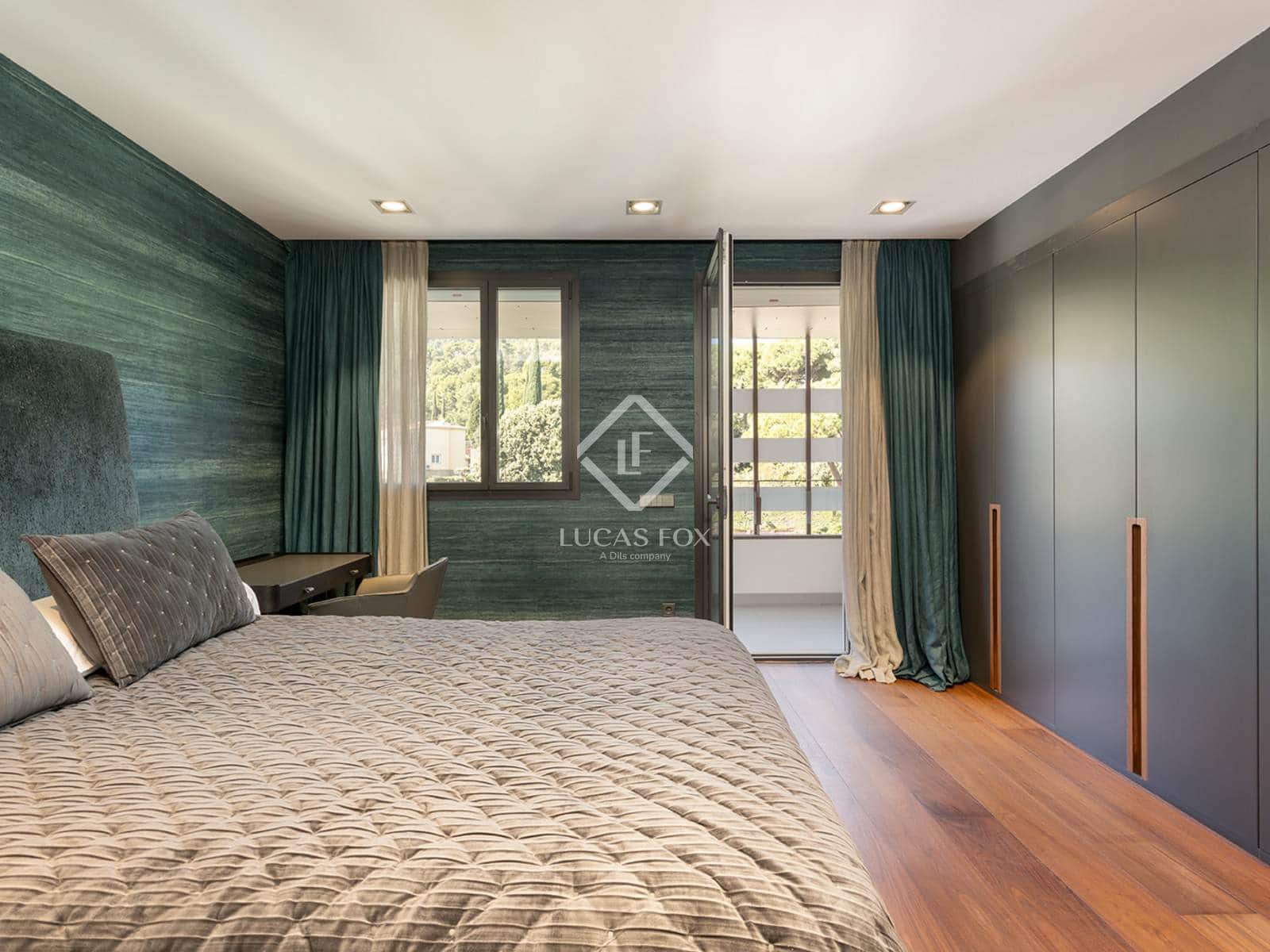 2 slaapkamer Appartement te koop in Barcelona stad met zwembad garage - € 2.490.000 (Ref: 9354210)