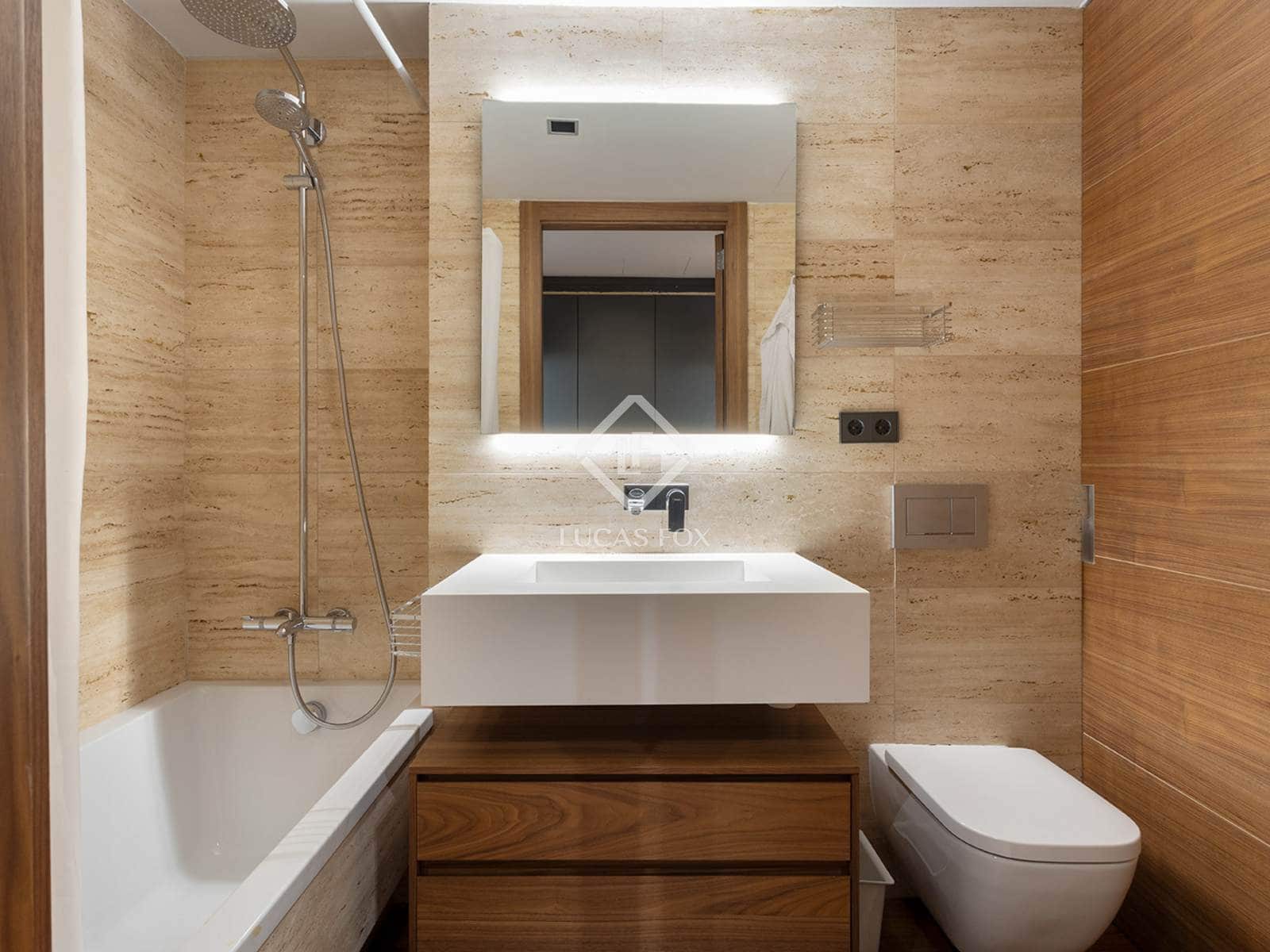 2 slaapkamer Appartement te koop in Barcelona stad met zwembad garage - € 2.490.000 (Ref: 9354210)