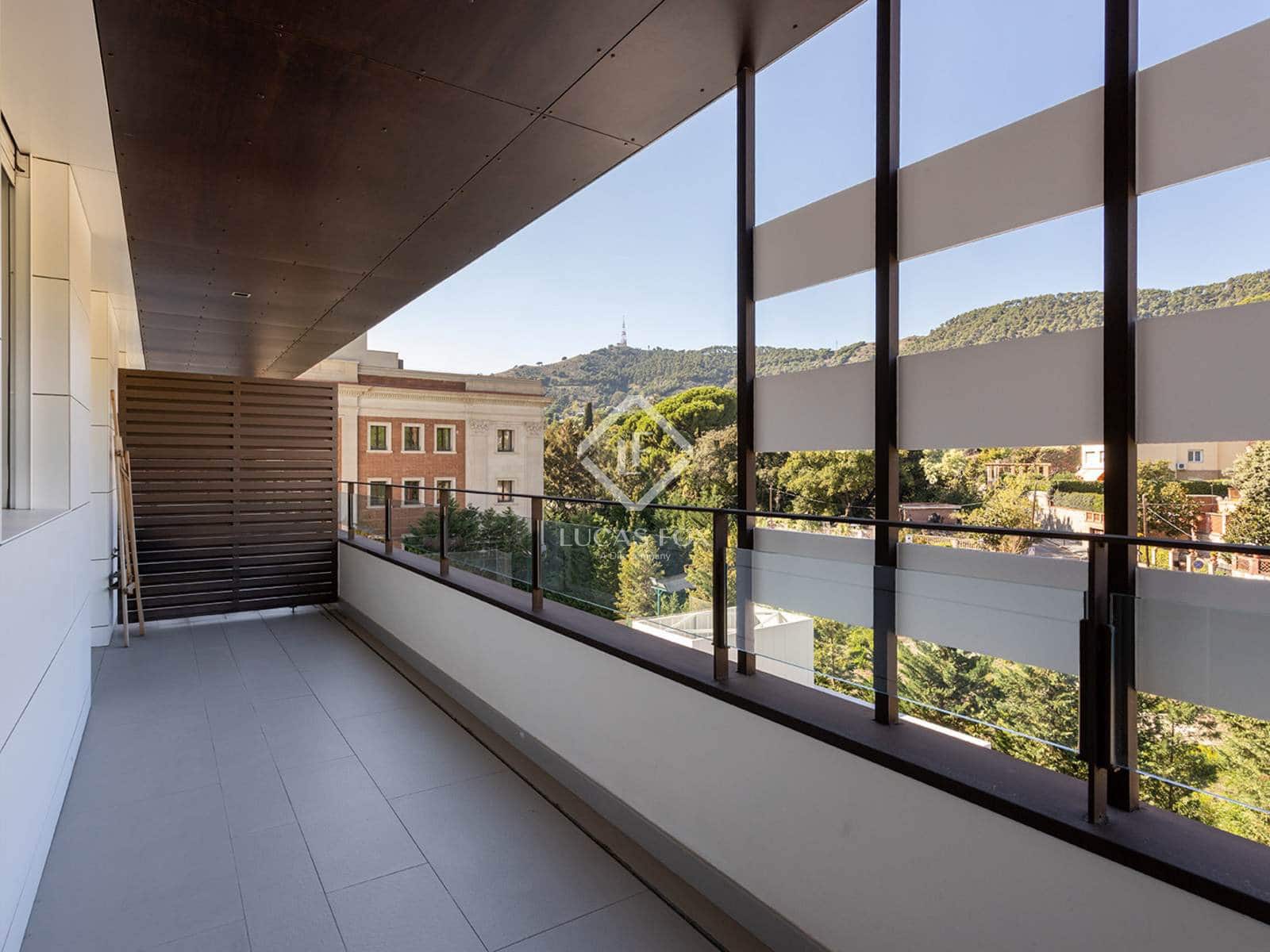 2 slaapkamer Appartement te koop in Barcelona stad met zwembad garage - € 2.490.000 (Ref: 9354210)