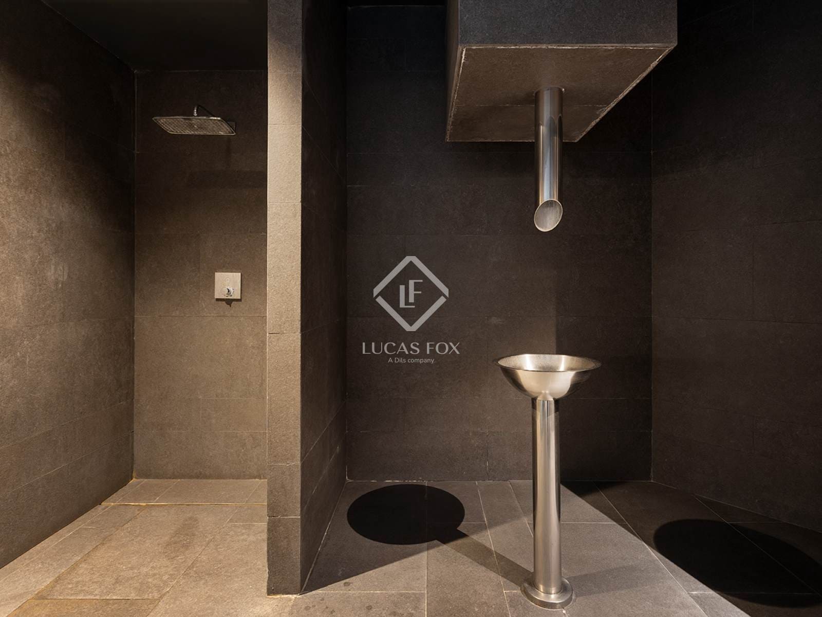 2 slaapkamer Appartement te koop in Barcelona stad met zwembad garage - € 2.490.000 (Ref: 9354210)