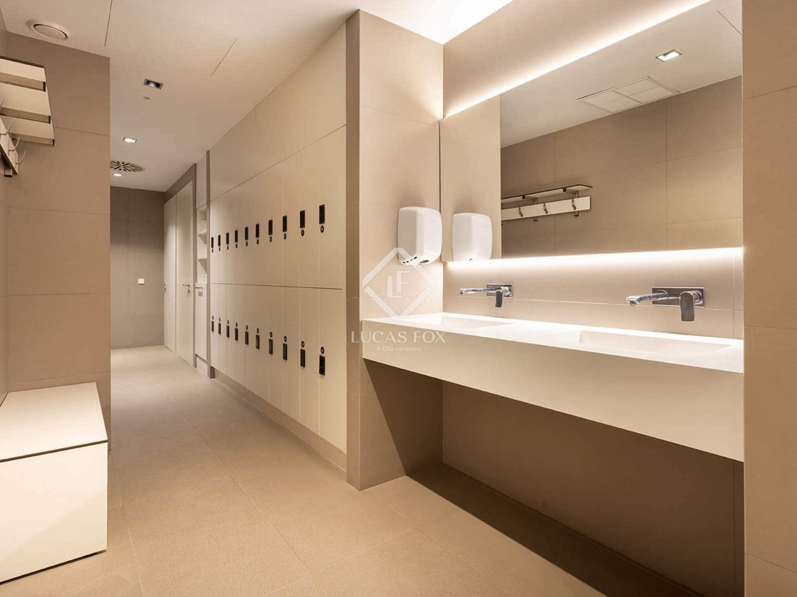 2 slaapkamer Appartement te koop in Barcelona stad met zwembad garage - € 2.490.000 (Ref: 9354210)