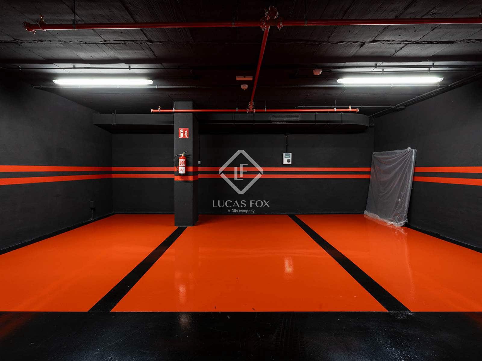 2 slaapkamer Appartement te koop in Barcelona stad met zwembad garage - € 2.490.000 (Ref: 9354210)