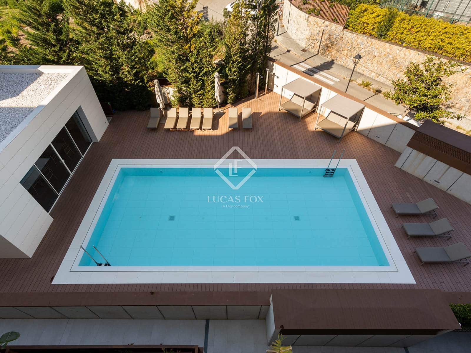 2 slaapkamer Appartement te koop in Barcelona stad met zwembad garage - € 2.490.000 (Ref: 9354210)