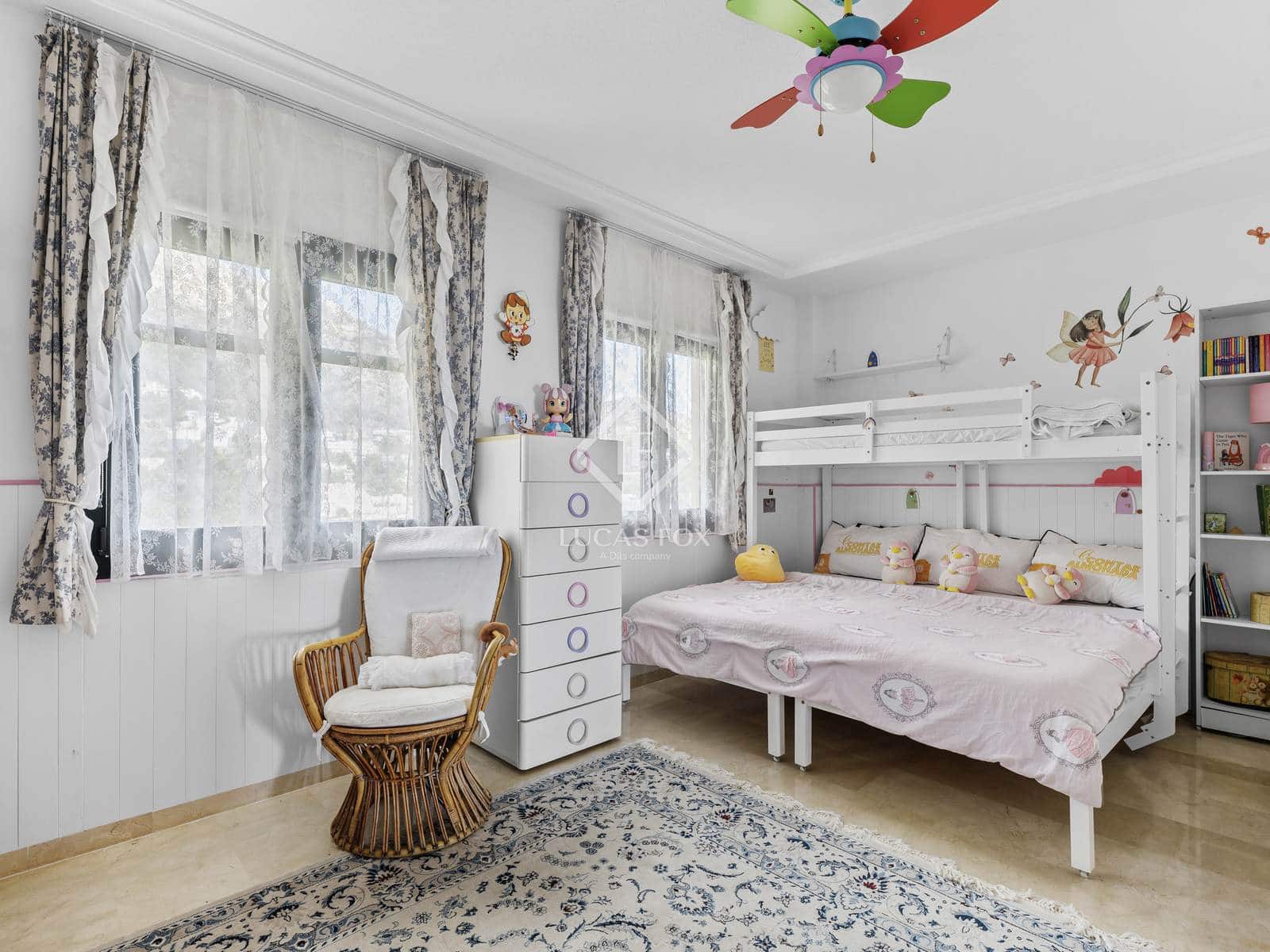 Ático de 2 habitaciones en Altea en venta con piscina garaje - 650.000 € (Ref: 9354513)