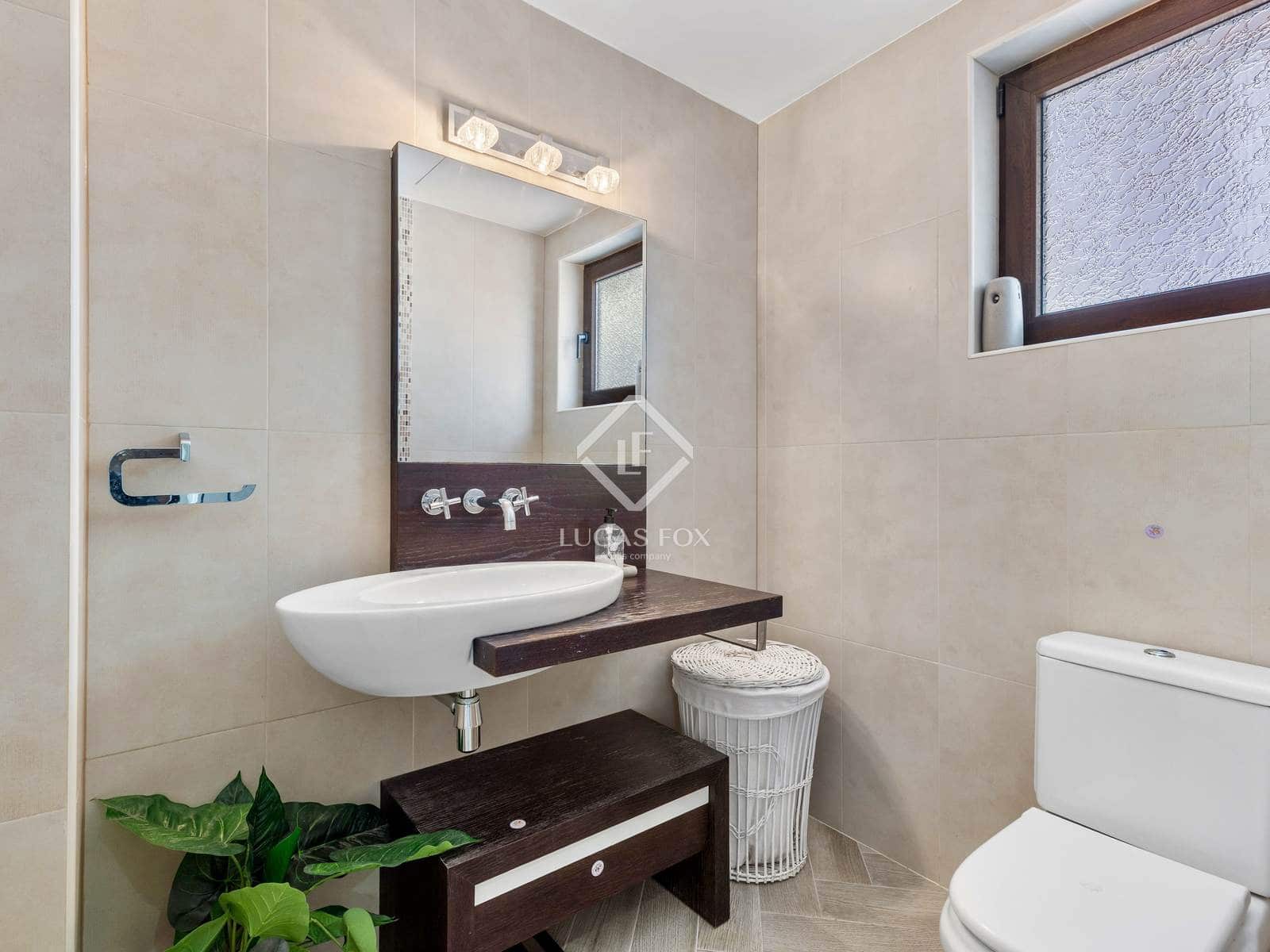 4 soveværelse Villa til salg i Finestrat med swimmingpool garage - € 1.050.000 (Ref: 9354514)