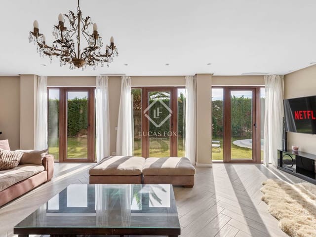 4 soveværelse Villa til salg i Finestrat med swimmingpool garage - € 1.050.000 (Ref: 9354514)