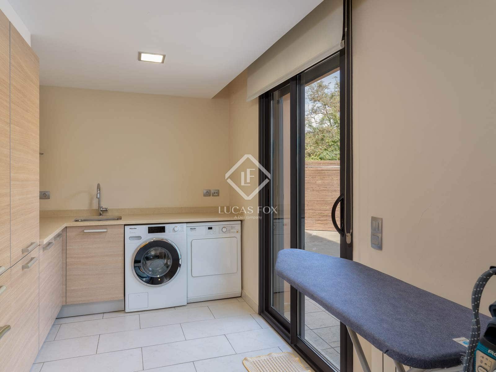 Chalet de 5 habitaciones en Siurana en venta con piscina garaje - 1.790.000 € (Ref: 9356893)