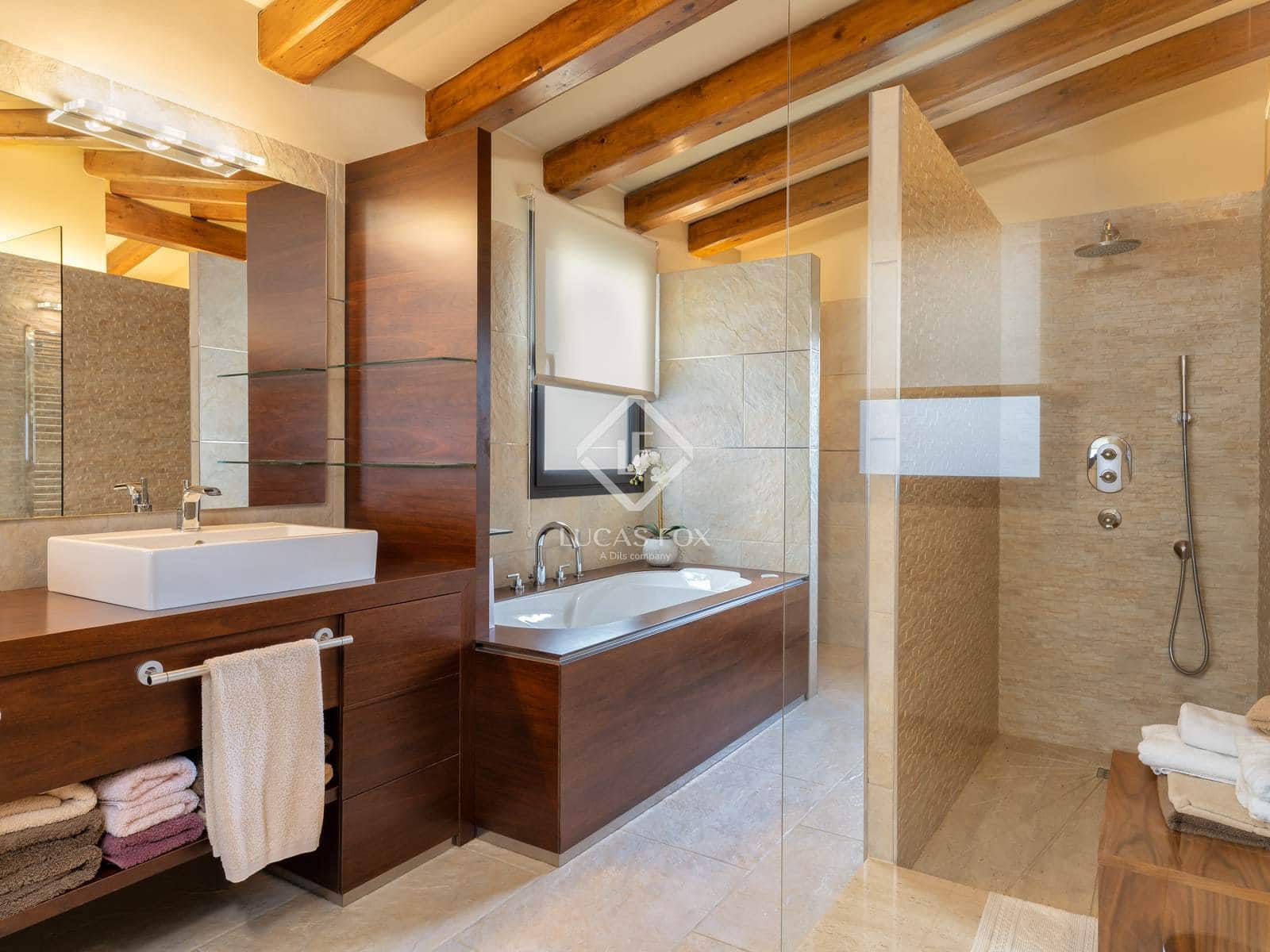 Chalet de 5 habitaciones en Siurana en venta con piscina garaje - 1.790.000 € (Ref: 9356893)